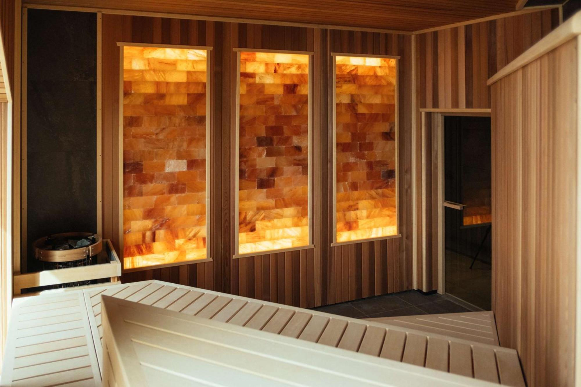 Ixora Hotel & Spa 콘위 외부 사진